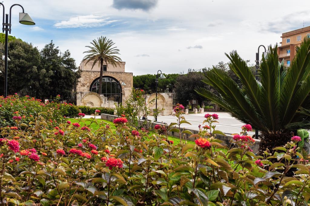 Lucenova Suite Guest-House Cagliari Exterior photo