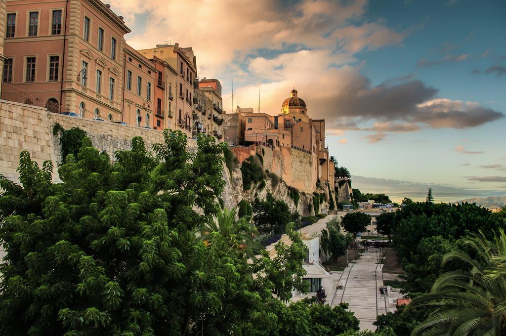 Lucenova Suite Guest-House Cagliari Exterior photo